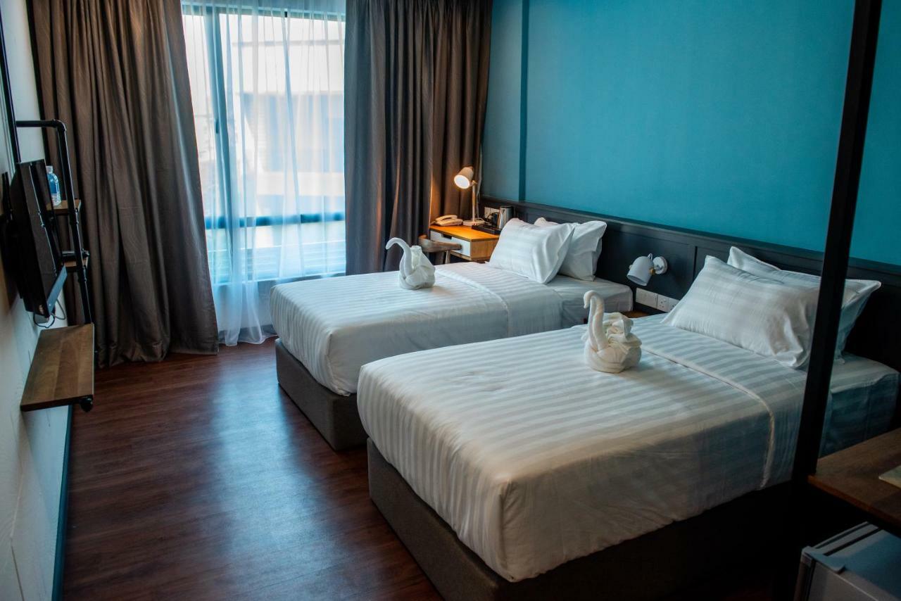 O&G Hotel Parit Buntar Exterior foto
